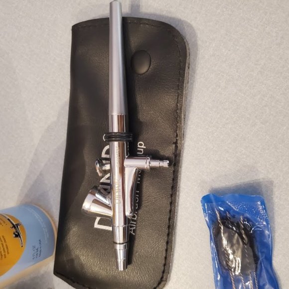 Dinair Makeup New Dinair Airbrush Makeup Kit Poshmark